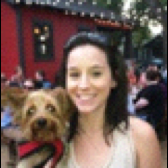 Profile Picture of Laura Genter (@lalagents) on Poshmark