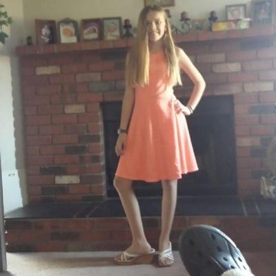 Profile Picture of Jacquelyn Rose Gunn (@jackiegunn60) on Twitter