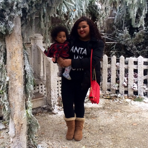 Profile Picture of Adrianna Slappey (@adriannaslappey) on Poshmark