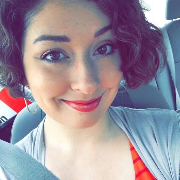 Profile Picture of Shelby Connor (@delbs88) on Poshmark