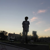 Profile Picture of Sam Mclean (@sammcleanskating) on Youtube