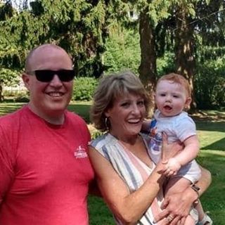 Profile Picture of Michelle Whitmer Best (Whitmer) (@militarymama2009) on Facebook