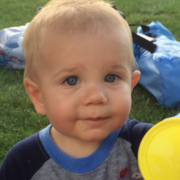 Profile Picture of Emily Bohrman (@eabohrman) on Poshmark