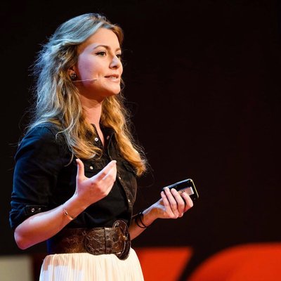 Profile Picture of Liska Bernet (@LiskaBernet) on Twitter