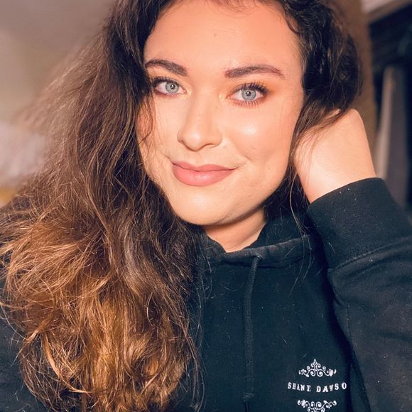 Profile Picture of Madeline Morris (@madmorr) on Poshmark