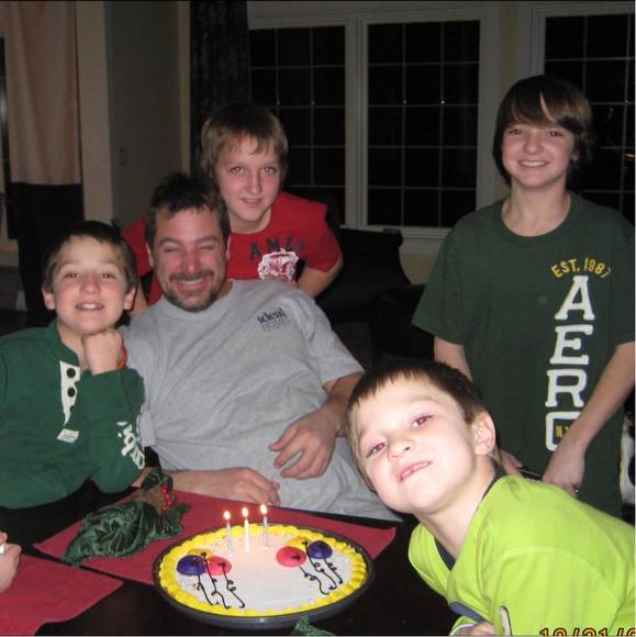 Profile Picture of Ted Polczynski (@tedwin) on Poshmark