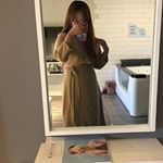 Profile Picture of 🖤10억플랜 /유전환앱🖤 아윤언니 (@peter_schlupp) on Instagram