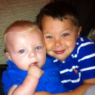 Profile Picture of Paula Robbins (@MummmaP) on Twitter