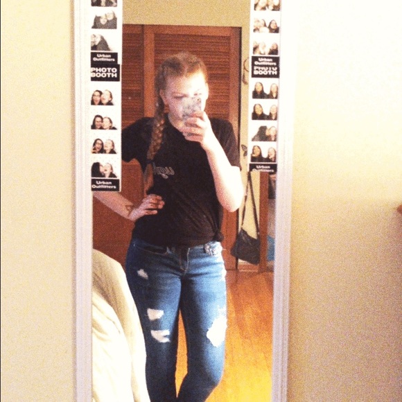 Profile Picture of Sarah Efron (@sarahefron) on Poshmark