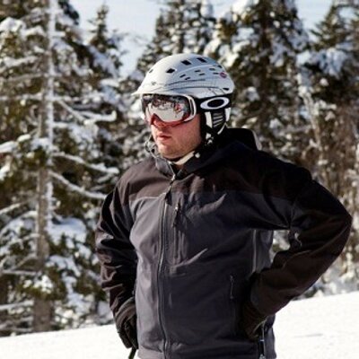 Profile Picture of Nick Loeffler (@NBLSkis) on Twitter