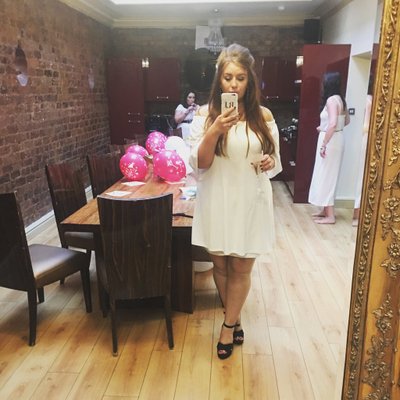 Profile Picture of Becci Johnson (@@BecciJohnson) on Twitter