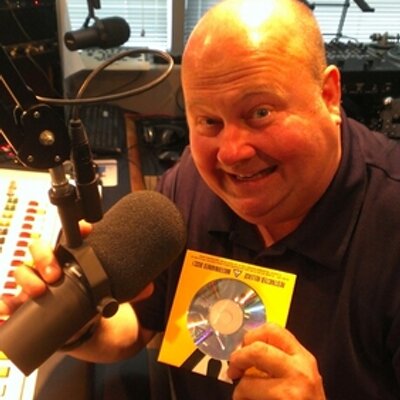 Profile Picture of David Bouchard (@buddyboybouch) on Twitter