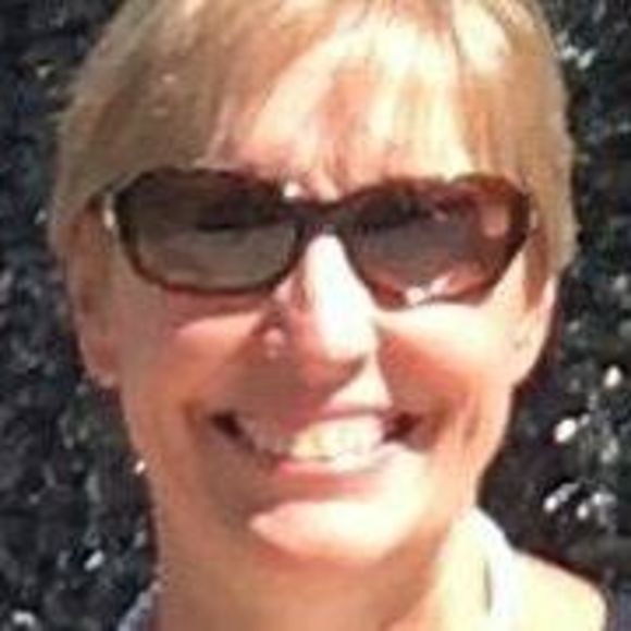 Profile Picture of Peggy Roberts (@peggyroberts444) on Poshmark