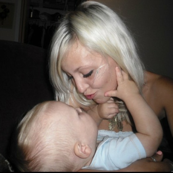 Profile Picture of Anna Cirocco (@gypsysoul20155) on Poshmark