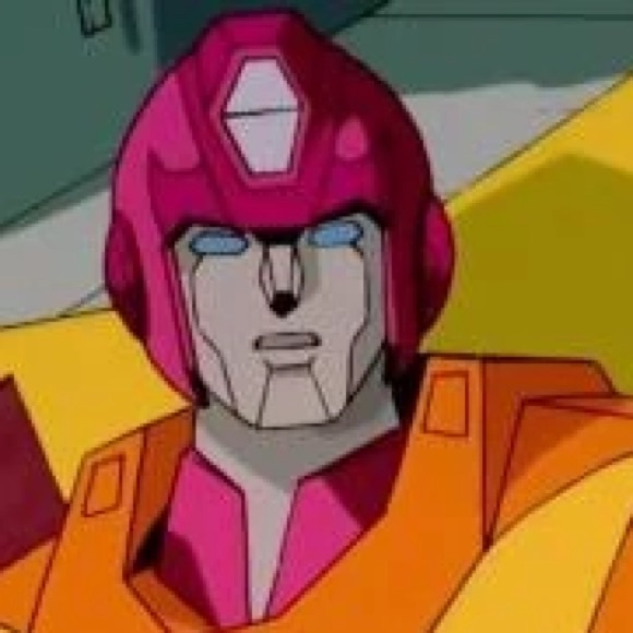 Kelly Saran - Poshmark Profile Picture of Kelly Saran (@kelsels) on Poshmark