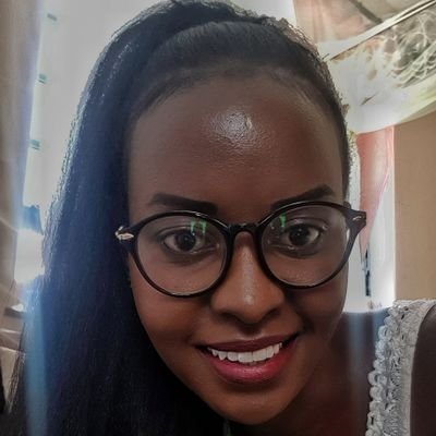 MillennialChangemaker - Twitter Profile Picture of MillennialChangemaker (@MonnaMoraa) on Twitter