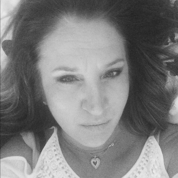 Profile Picture of Tricia Munsinger (@citygrl50) on Poshmark
