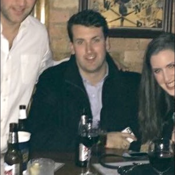 Profile Picture of Peter Redlingshafer (@peterred) on Poshmark