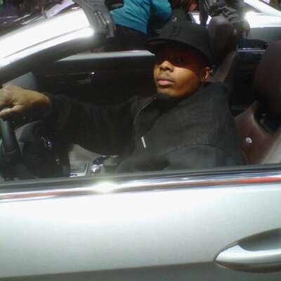 Profile Picture of Chris Powe (@C_pOwE) on Twitter