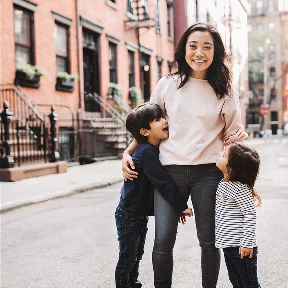 Profile Picture of Jennifer Relis (@jmrock12) on Poshmark