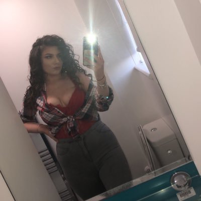 Profile Picture of Jasmine Wilkes (@jasminewilkes5) on Twitter