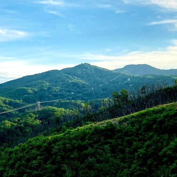 Profile Picture of Kevin Vanover (@povanover35) on Poshmark