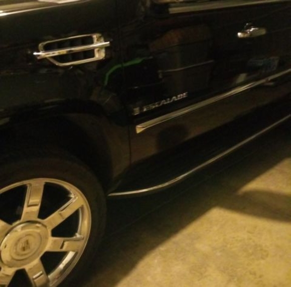 Profile Picture of Arturo Alvarez (@art090157) on Poshmark