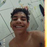 Profile Picture of 𝐷𝑜𝑢𝑔 𝐼𝑛 𝐺𝑟𝑒𝑒𝑛 𝐺𝑎𝑏𝑙𝑒𝑠. (@__dougx__) on Instagram