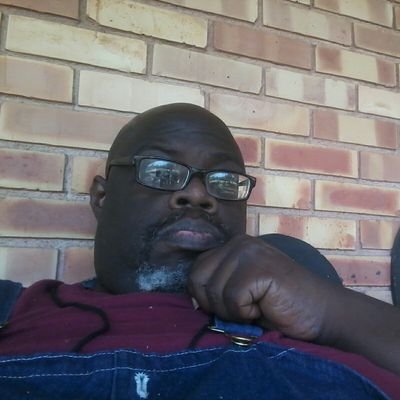Profile Picture of Clarence E Cobb Jr (@CfinecocoE) on Twitter