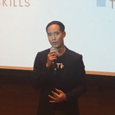 Profile Picture of Eugene Lee (@greengrubbing) on Twitter