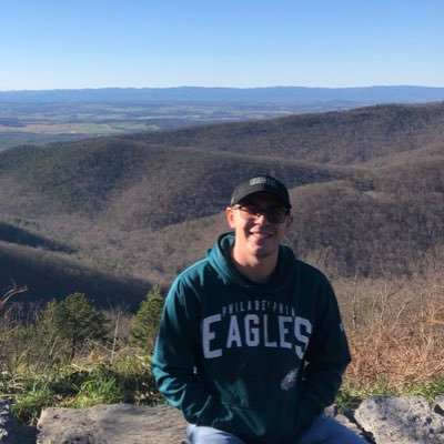 Profile Picture of Chris Devine (@cdevine95) on Twitter