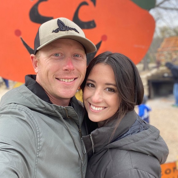 Profile Picture of Beka Vandevelde (@rvande13) on Poshmark