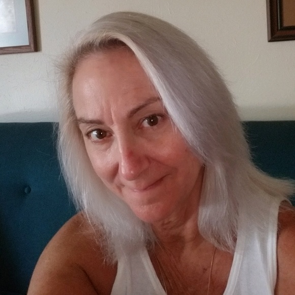 Profile Picture of Sharon Staehs (@txgrl58) on Poshmark