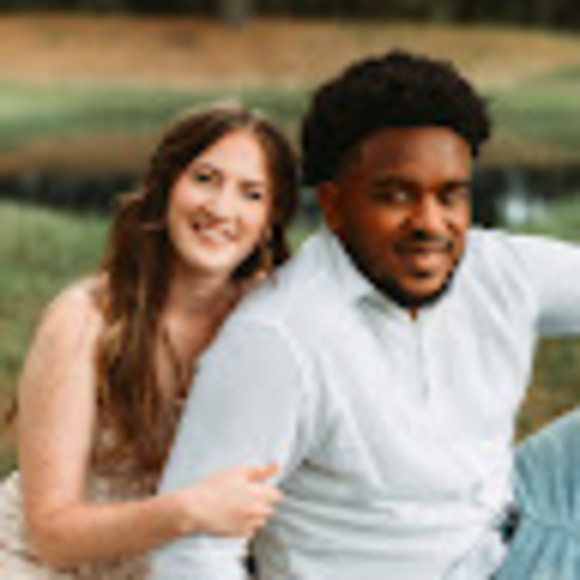 Profile Picture of Mallorie Beazer (@malloriebeazer) on Poshmark