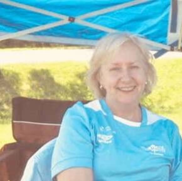 Profile Picture of Cathy Branthwaite (@cbranthwaite) on Poshmark