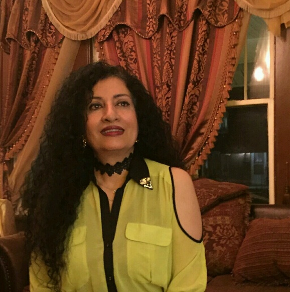 Profile Picture of Inaam Salam (@inaamsalam) on Poshmark