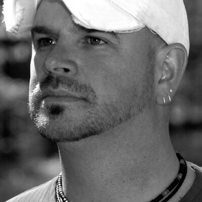 Profile Picture of Steve Brownell (@SingerSteveB) on Twitter