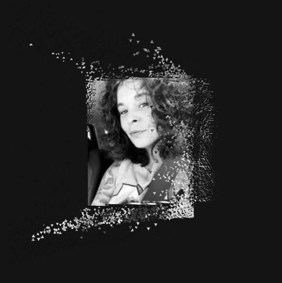 Profile Picture of Jessica Bolen-stouffer (@jessie_2_cute) on Poshmark