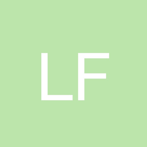 Profile Picture of Linda Fiebelkorn (@lindafiebelkorn) on Poshmark