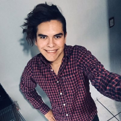 Profile Picture of David De Leon Loza (@c0offe) on Twitter