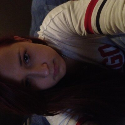 Profile Picture of Julia Broman (@julbroman) on Twitter