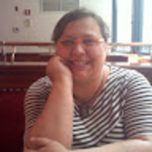 Profile Picture of Stacy Krolczyk (@stacykrolczyk) on Poshmark