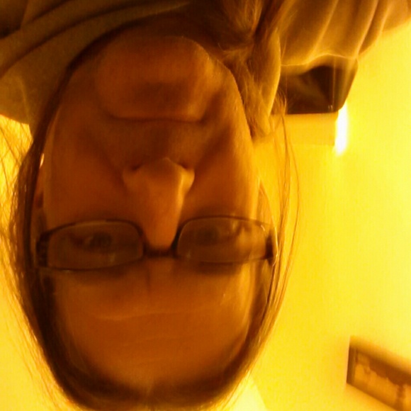 Profile Picture of Peter Keiser (@peteski72) on Poshmark