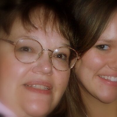 Profile Picture of Cathy Sharp (@Cathy0607) on Twitter