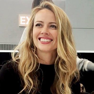 Profile Picture of Best Of Amy Acker (@bestoflouise) on Twitter