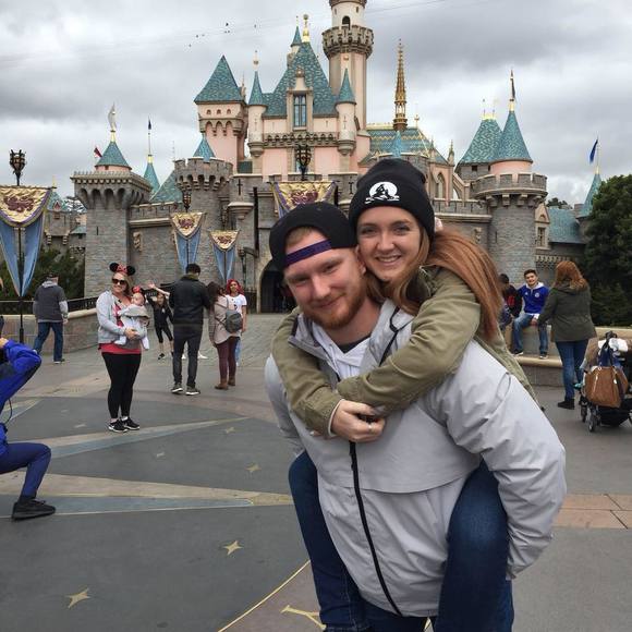 Maddie Herborn - Poshmark Profile Picture of Maddie Herborn (@maddieherborn) on Poshmark