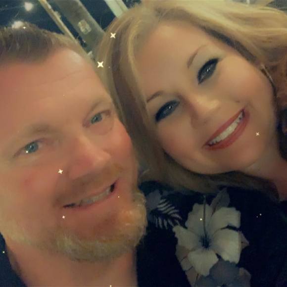 Profile Picture of Laura Snepp (@cmklmk) on Poshmark