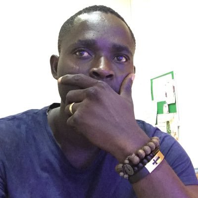Profile Picture of Akin@largeman49 (@MatthewAkinlaja) on Twitter