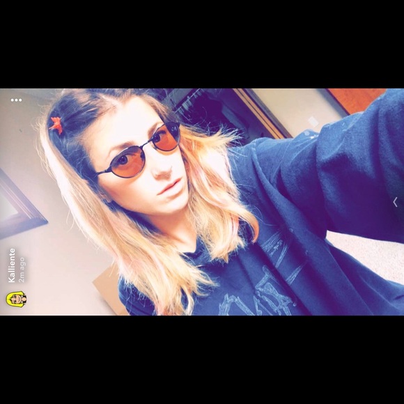 Profile Picture of Kallie Daniels (@kalliente93) on Poshmark