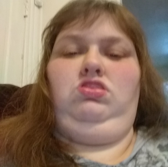 Profile Picture of Amanda Curtis (@amandacurtis93) on Poshmark